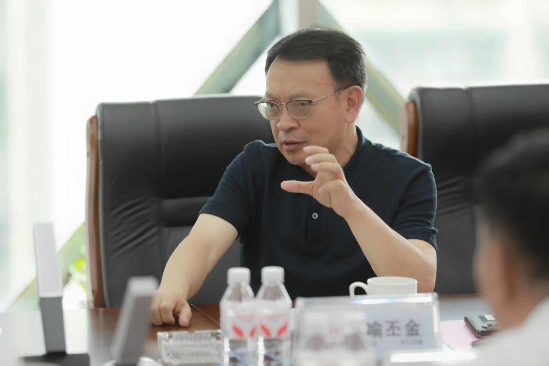喻丕金